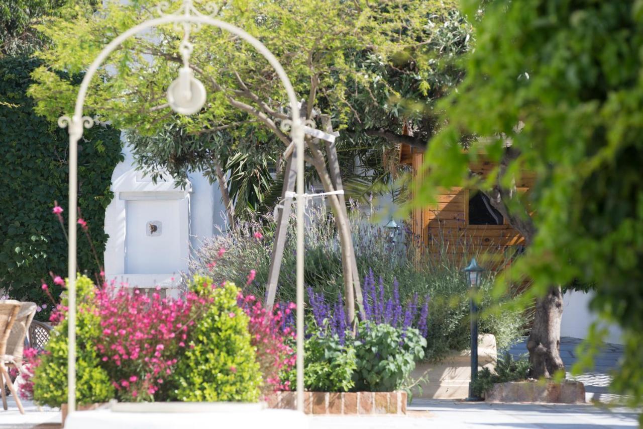 Kouneni Apartments Mykonos Town Exterior photo